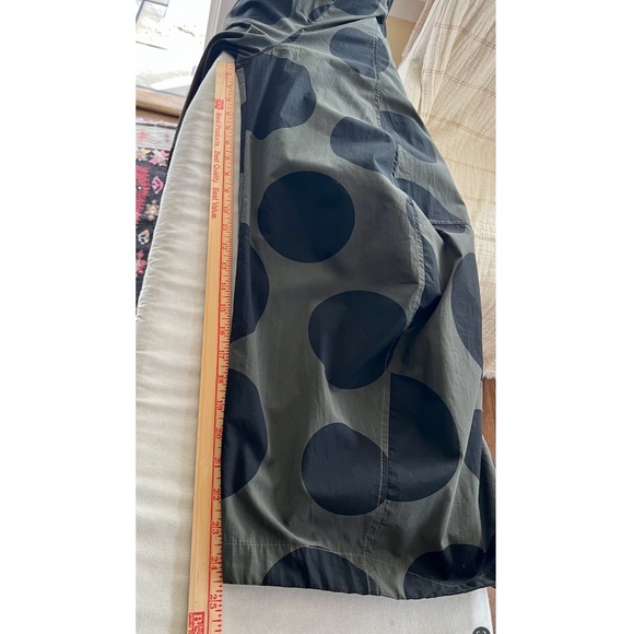ALEMBIKA URBAN Carnevale Balloon Pants in Green/Black Dots - 1 (U.S. 6-8) - Picture 13 of 13